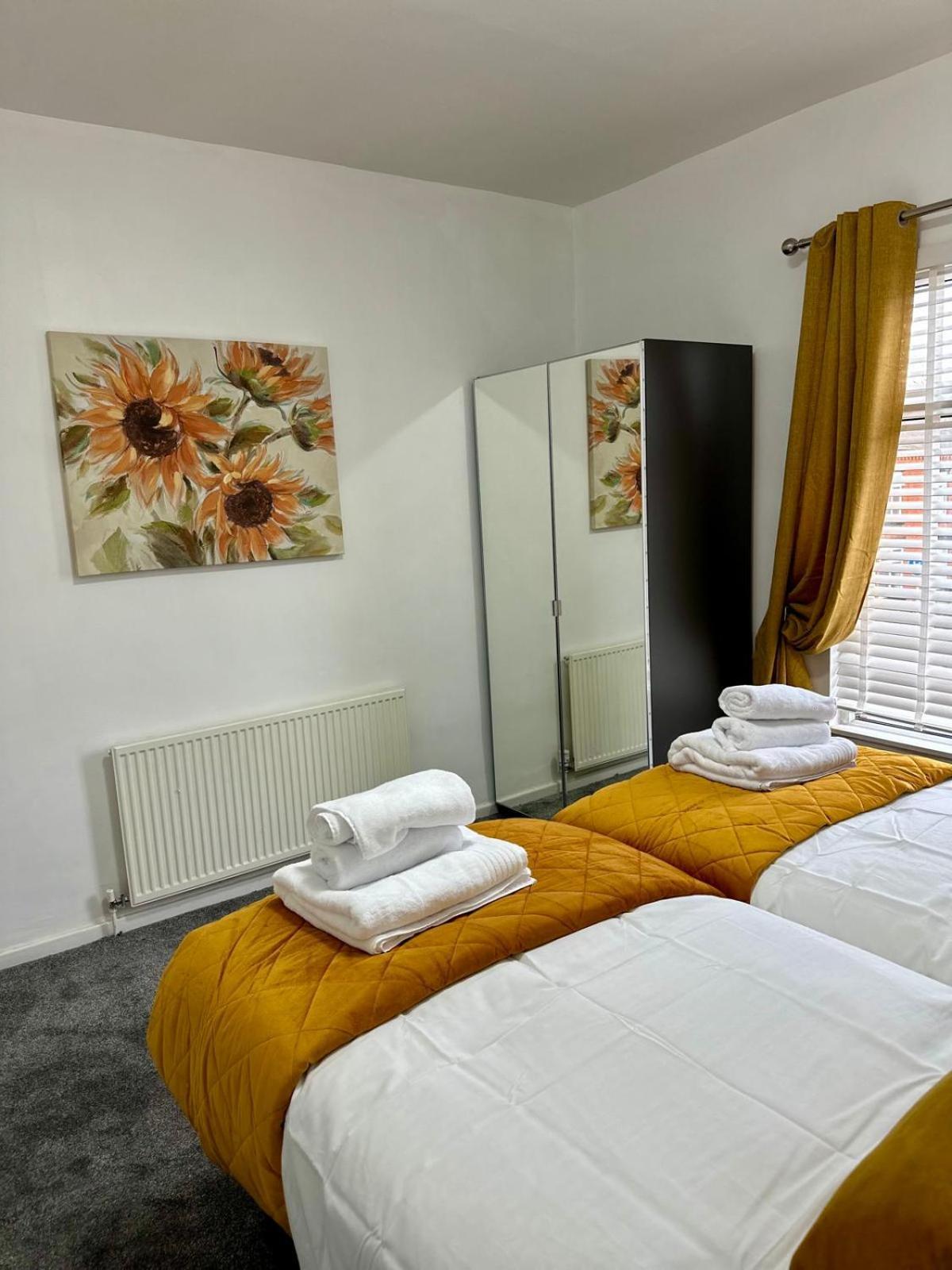 Dmk Haven Appartement Manchester Buitenkant foto