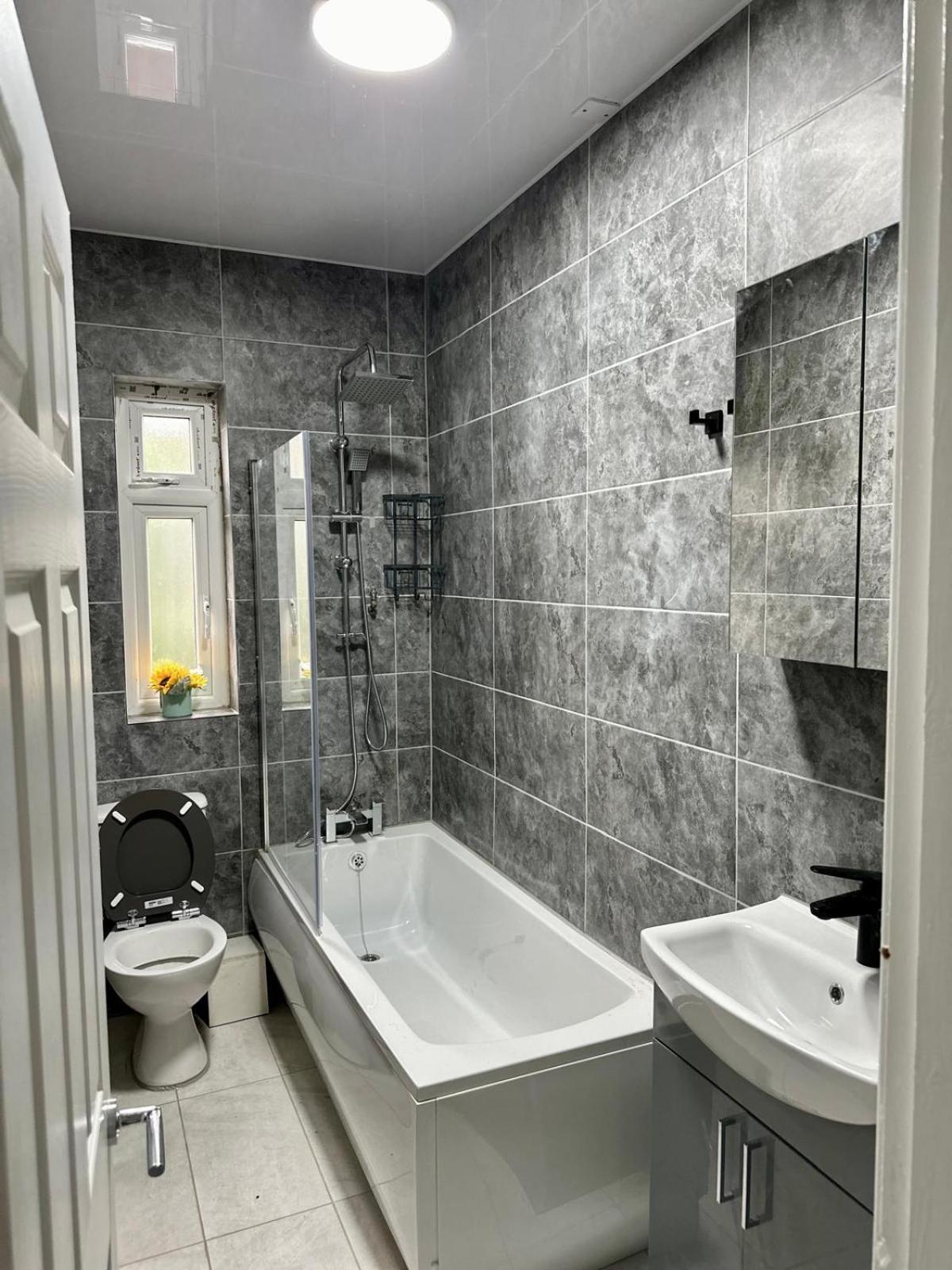 Dmk Haven Appartement Manchester Buitenkant foto
